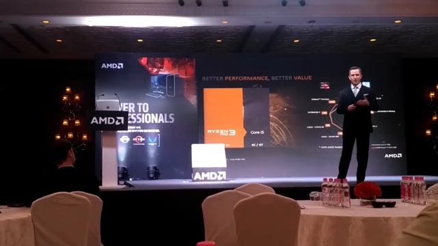 John Hampton, director of AMD Worldwide commercial business development at the launch of Ryzen Pro. смотреть онлайн