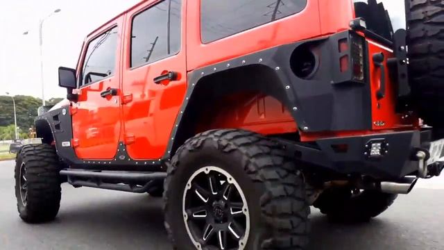 Red Hummer 4 x 4 W Engine sound!!! смотреть онлайн