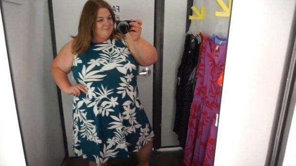 What's Inside The Fitting Room // Old Navy // Plus Size Try On