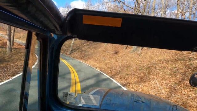 1987 Jeep Wrangler смотреть онлайн