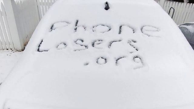 Bethany Keeps Leaning Over My Car And Writing On The Windows смотреть онлайн