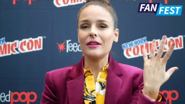 NYCC EXCLUSIVE: Interview with "The Tick" Star Yara Martinez смотреть онлайн
