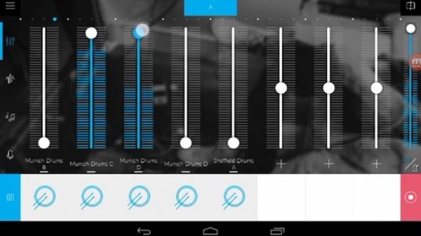 Делаю бит в music maker jam