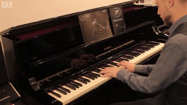 Roland LX-17 Digital Piano demo at GAK смотреть онлайн