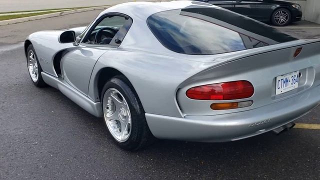 1998 Dodge Viper GTS смотреть онлайн