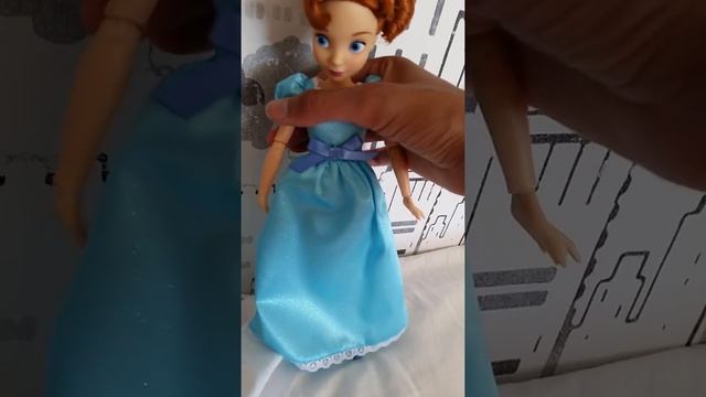 Disney Store Classic doll Non-princess Wendy doll REVIEW смотреть онлайн