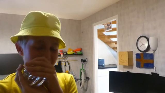 SOMMARJOBBAREN [Dennis Mat & Prat Del 1] смотреть онлайн
