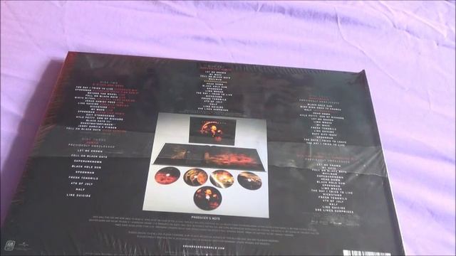 Superunknown Super Deluxe Edition Unboxing (10/6/14) смотреть онлайн