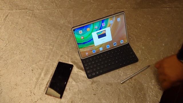 HUAWEI MatePad Pro Hands On || techENT Tech Your Way смотреть онлайн