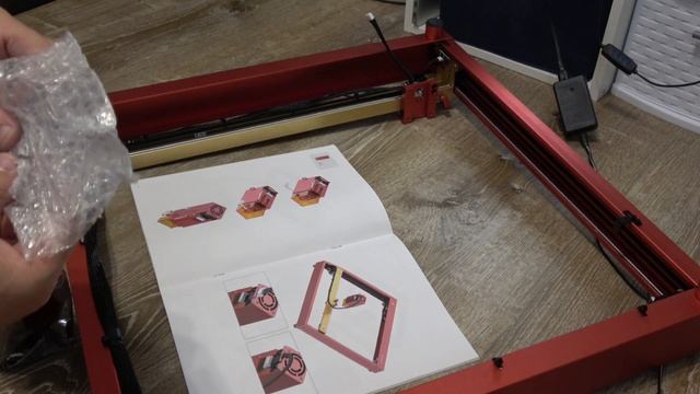 xTool D1 Pro 20 Watt Diode Laser Unboxing and Setup смотреть онлайн