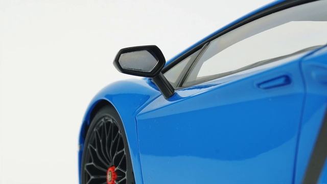 1:18 Lamborghini Aventador LP750-4 SV - AUTOart BLUE LEMANS