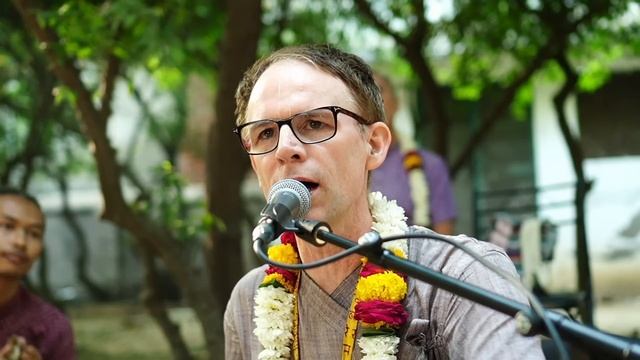 2024.10.18 Бхагават Нивас 01 Шри Прахлад киртан смотреть онлайн