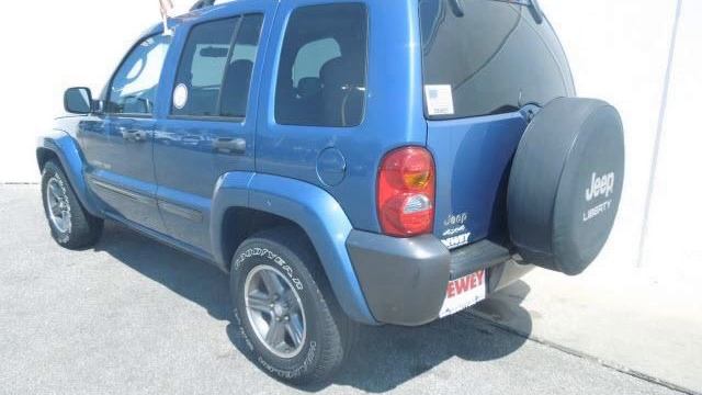 Used 2004 Jeep Liberty Indianola IA смотреть онлайн