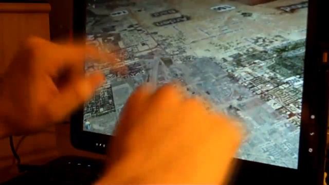 Bing Maps with Windows 7 Multitouch on HP TouchSmart tx2 смотреть онлайн