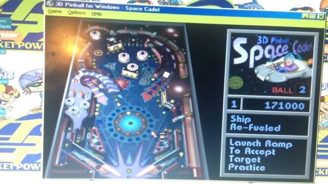 Playing Classic Pinball on Windows 2000 смотреть онлайн