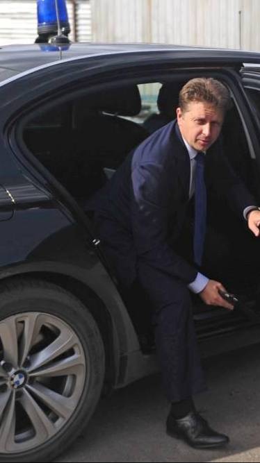 Не показывайте Соколову смотреть онлайн