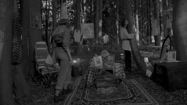 tAngerinecAt - House of Shards (official music video) смотреть онлайн