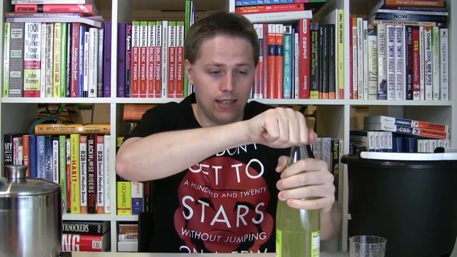 Whole Foods Market Green Apple Italian Soda Review (Soda Tasting #27) смотреть онлайн