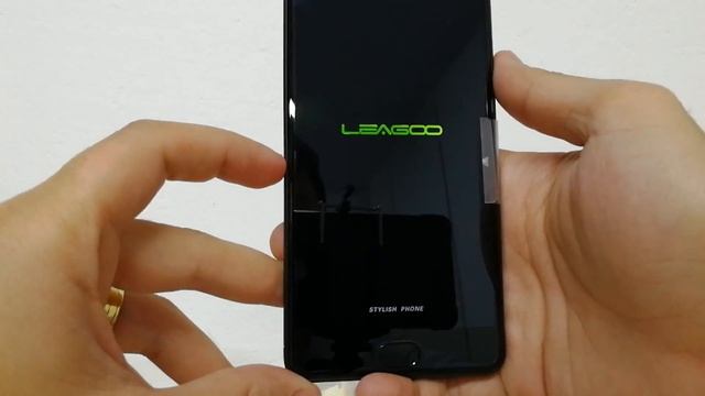 Unboxing e Primeiras Impressões do Leagoo T5 em Português Brasil (PT-BR) смотреть онлайн