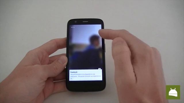 Prueba del APK de Android Wear del Moto 360 en Motorola Moto G смотреть онлайн