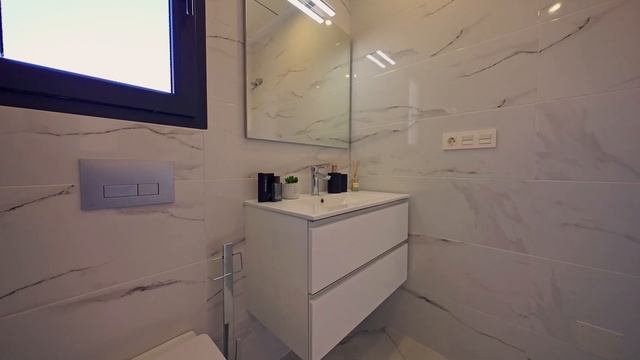 Your Spanish Oasis: Villa in Torrevieja for Sale – Property Preview. смотреть онлайн