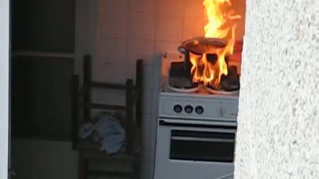 Alkeszek főznek 1. смотреть онлайн