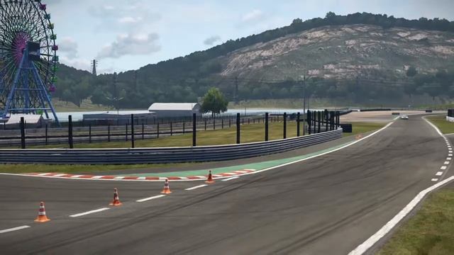 Project CARS 2 Bentley Fly By смотреть онлайн