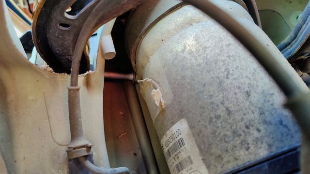 How to replace Tesla front upper control arm step-by-step смотреть онлайн