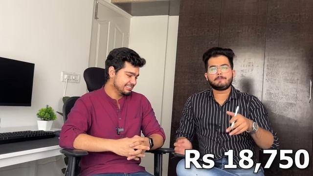 How much does a SOFTWARE ENGINEER Spends his Salary in Bangalore? 🧐 | Room Tour and Desk Setup! смотреть онлайн