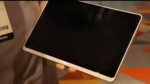 Mobile to PC Platform, BlueStacks | TechCrunch At CES 2013 смотреть онлайн