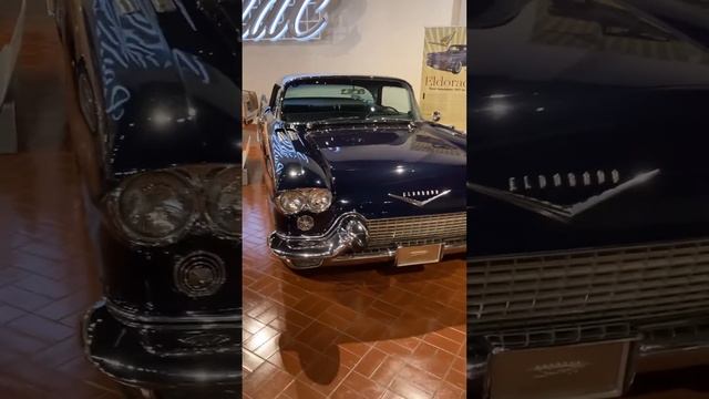 1957 Cadillac Eldorado Brougham смотреть онлайн