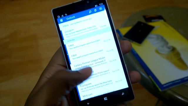 In Depth look at Windows 10 Mobile Build 10080 on Lumia 930 смотреть онлайн