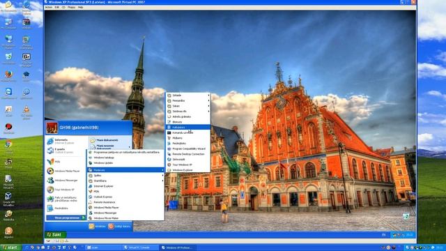 Running Windows XP Professional SP3 (Latvian) inside Windows XP (Virtual PC 2007) смотреть онлайн