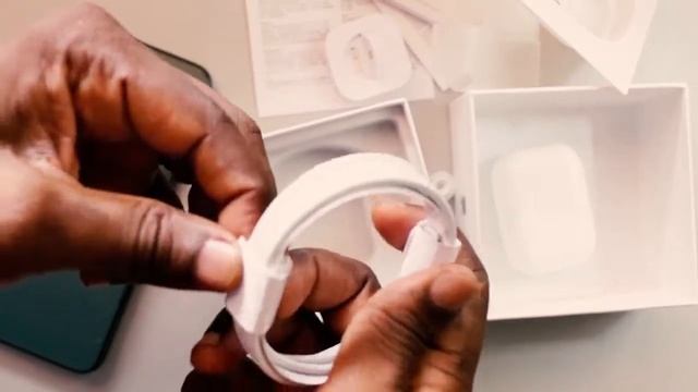 Apple's Airpods Pro Unboxing | Is it Still Worth It in 2022? смотреть онлайн