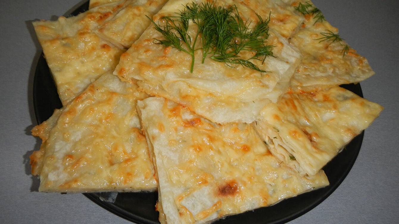 Быстрый обед: курник из лаваша и бульон с сухариками за 30 минут! смотреть онлайн