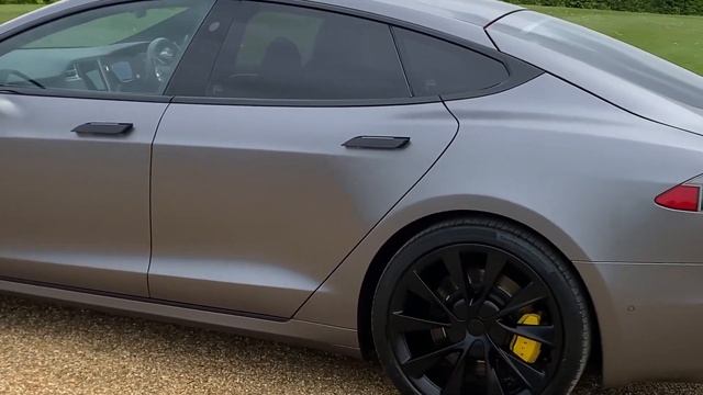 Tesla Model S for sale | UK Delivery | The Electric Vehicle Company смотреть онлайн