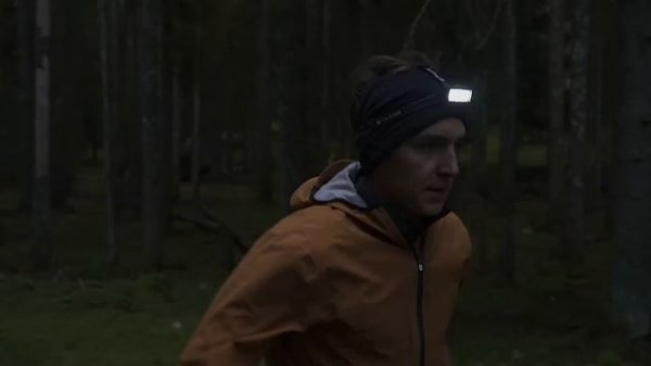 NEO9R | Our best light for TRAIL RUNNERS
