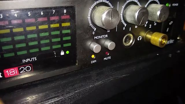 Focusrite Scarlett 18i20 2nd Gen 'Dim' Issue смотреть онлайн