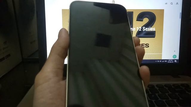iPhone 12 Pro Max 256GB Silver Fullset Second Original смотреть онлайн