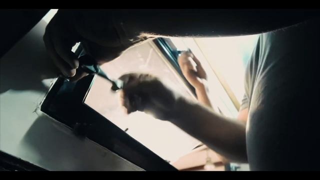 Installing Euro RV Windows & Skylights in our Bus Conversion! смотреть онлайн
