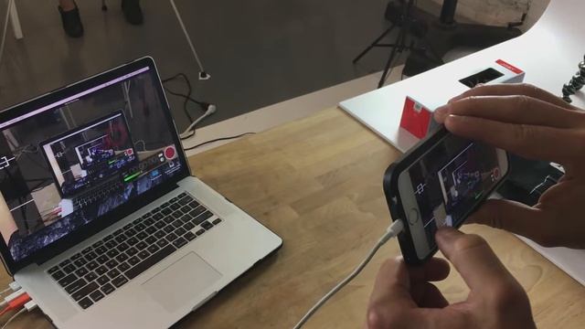 Smartphone Studios: Using The FiLMiC Pro App смотреть онлайн