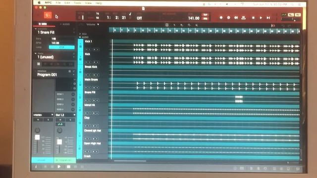 Can Akai MPC Studio 2.0 🎹 💻 Handle Large Sessions from Protools, Logic X, etc...? (Akai MPK Mini) смотреть онлайн