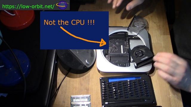 Mac Mini 2011 - A1347 - Opening / Teardown смотреть онлайн