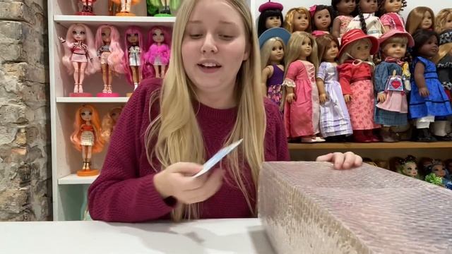 Unboxing Retired American Girl Doll Cecile Rey смотреть онлайн