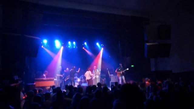 Karl Denson's Tiny Universe performing at The Aggie смотреть онлайн