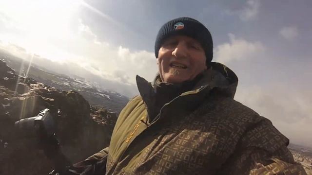 Arthurs Seat views (get up there) смотреть онлайн