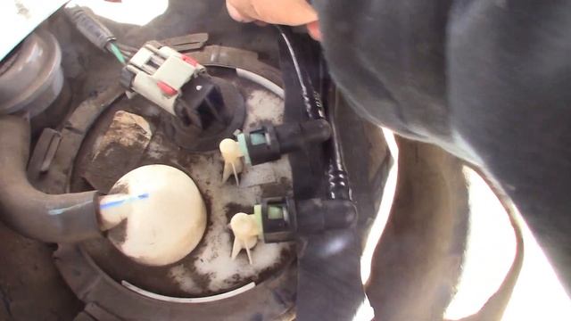 Project Jeep Liberty, fuel filter replacement - part 8 смотреть онлайн