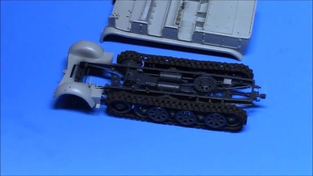 Trumpeter's Sdkfz 7 (Early Version): Part Two смотреть онлайн