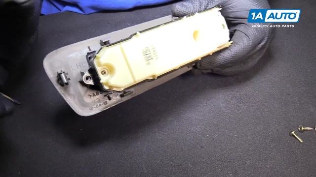 How to Replace Master Power Window Switch 00-07 Toyota Highlander смотреть онлайн