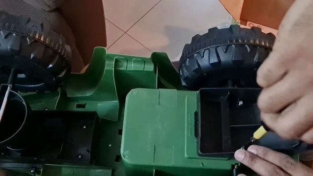 JEEP RIDE ON | Perfect Gift For 2 Year Olds ! TRIED & TESTED - GO FOR IT! смотреть онлайн